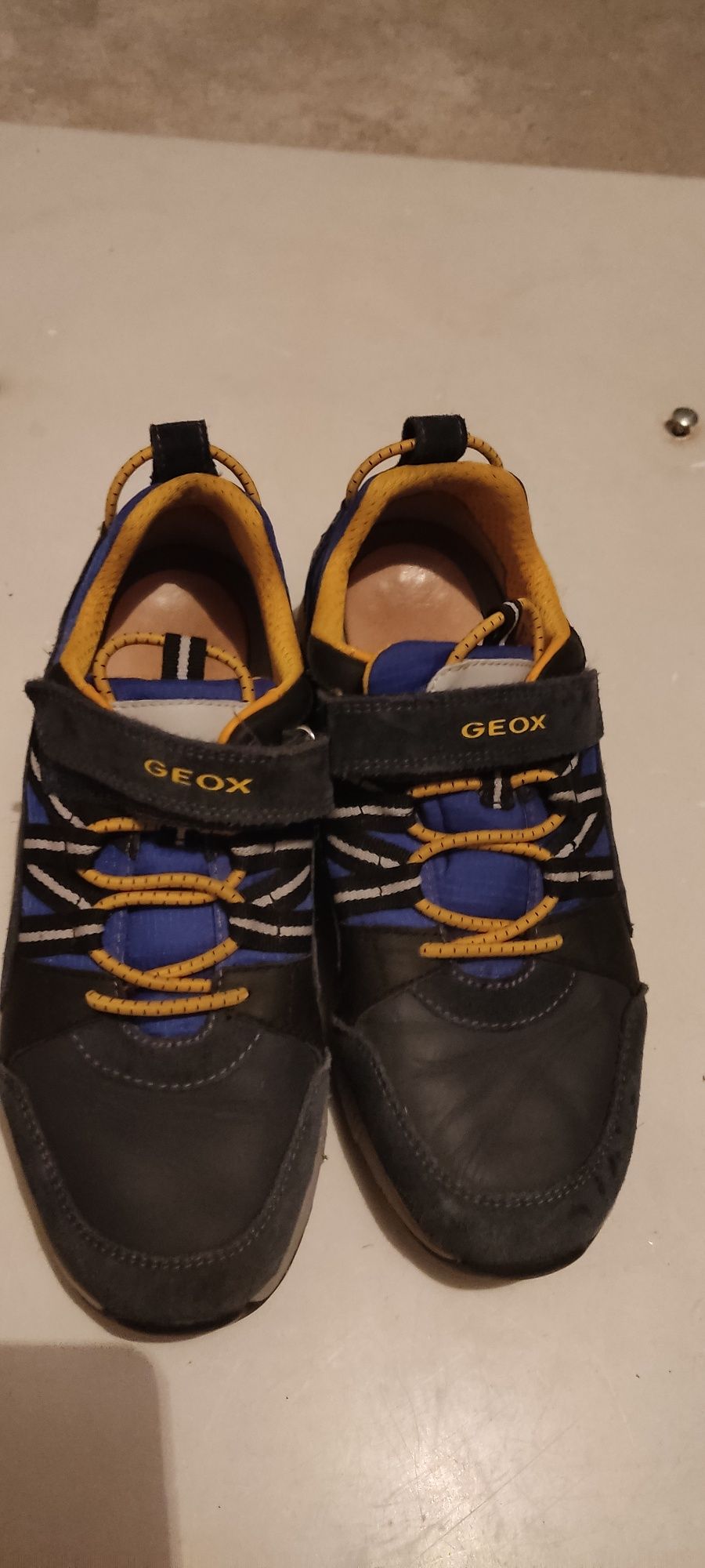 Buty chłopięce Geox 39 jak nowe okazja !!!