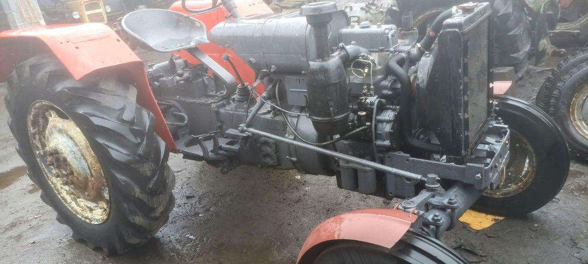 Części Ursus C 360 przód oś C 330 kolumna silnik zwolnica pochwa C 328