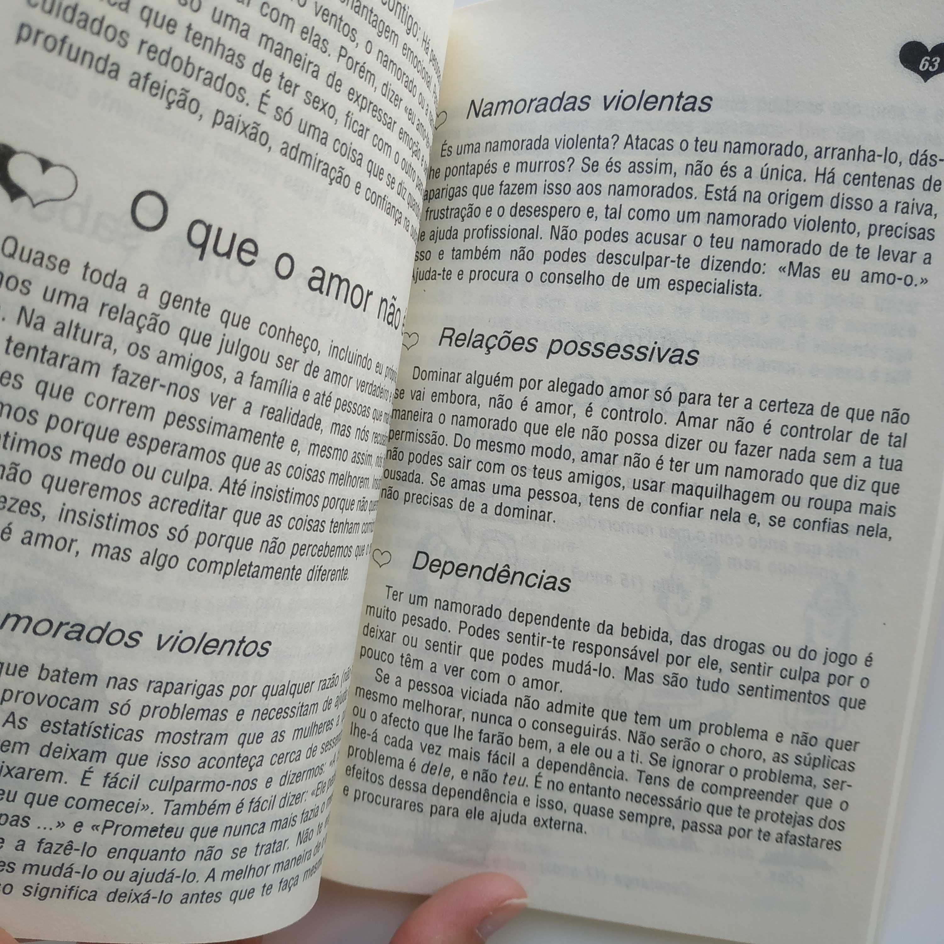 Vendem-se livros "Miúda fixe" 2 volumes