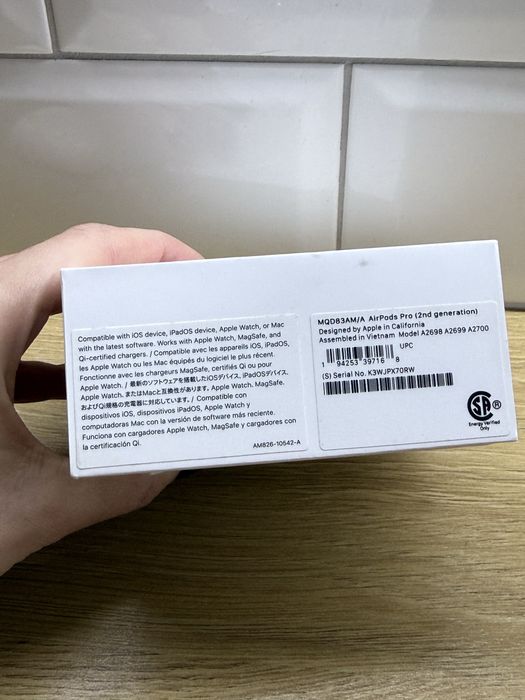 Навушник та кейс Airpods pro 2 правий навушник (lightning)