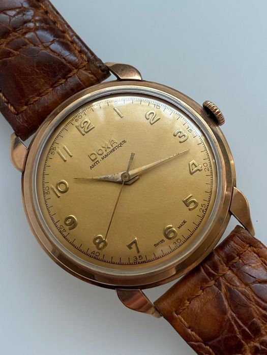 Złoty zegarek Doxa 14 k. Krab vintage