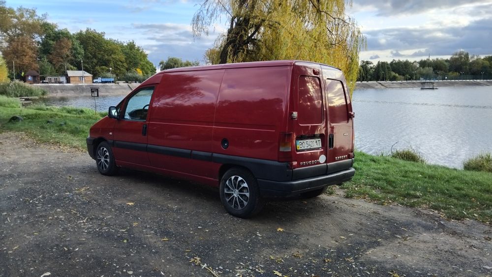 Пежо експерт 2,0довга база обмін
