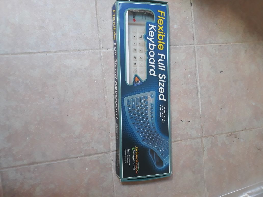 Teclado flexível branco