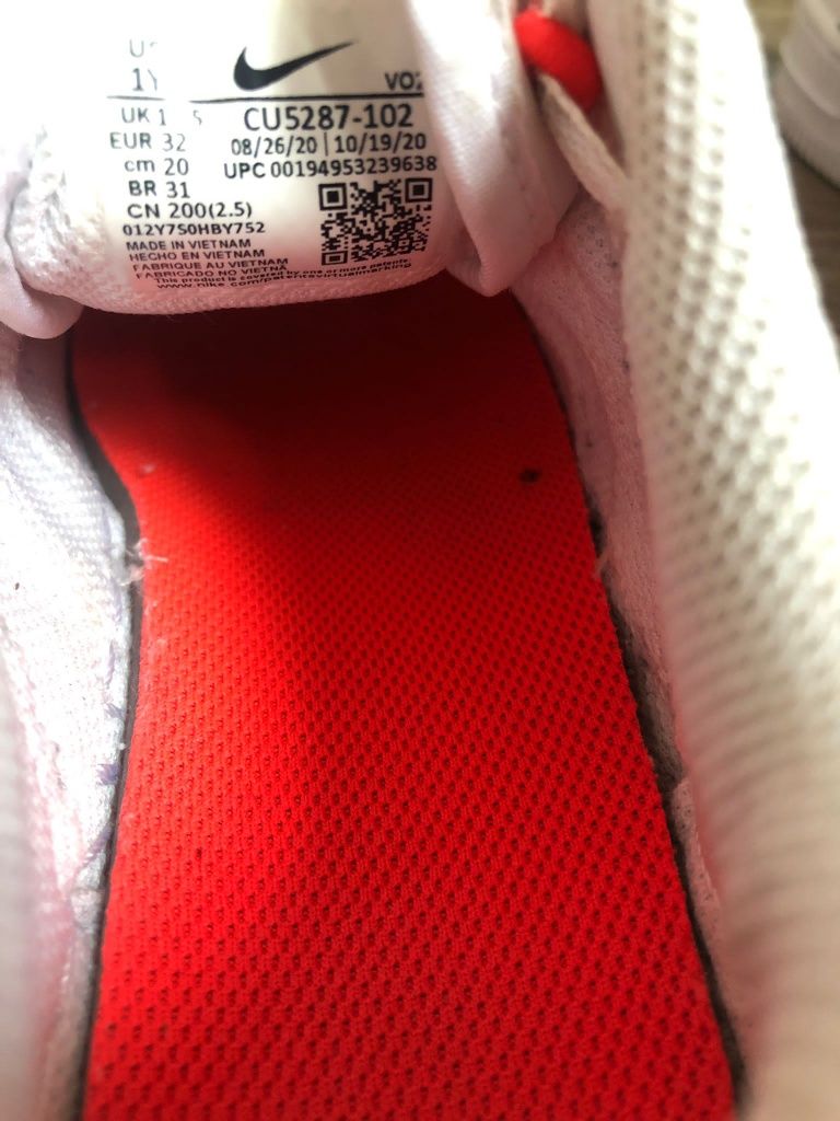 Oryginalne Nike roz. 32 (20cm.)