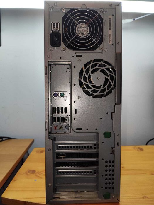 Komputer do grania i do pracy HP Z400. RX 470 4gb, SSD+HDD 1TB