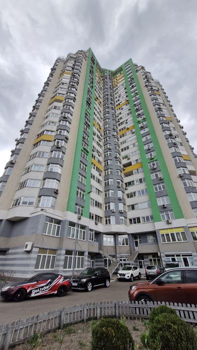 Продам 3к в ЖК Паркова Вежа Перемишльська вул. (Червонопільська), 2г