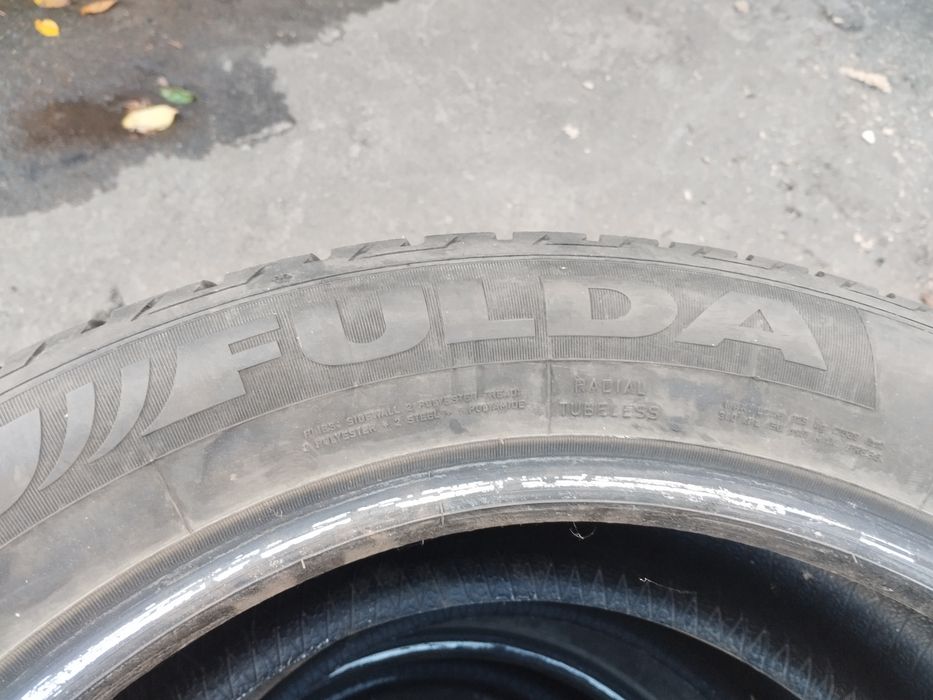 Продам комплект бу зимових шин 235/55R19