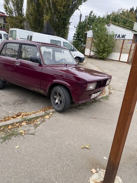 Продам ваз 2105   На полном ходу