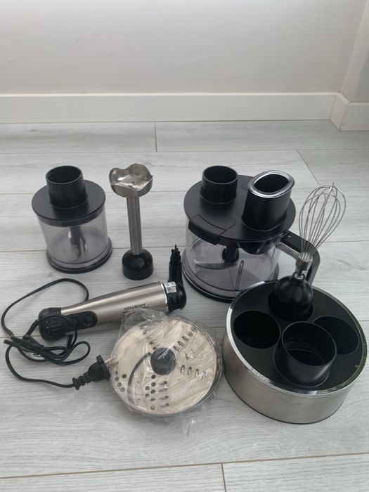 Robot de cozinha Ariston (só para peças)