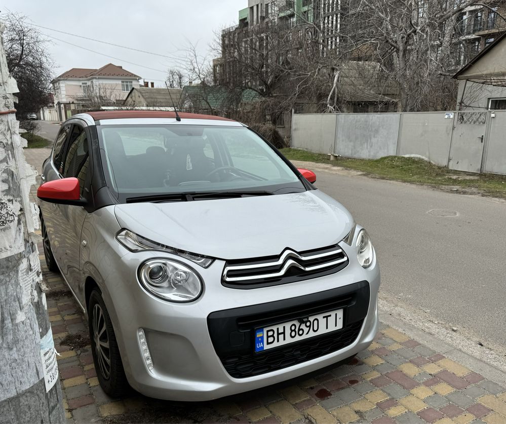 Продам Citroen c1 2016 год