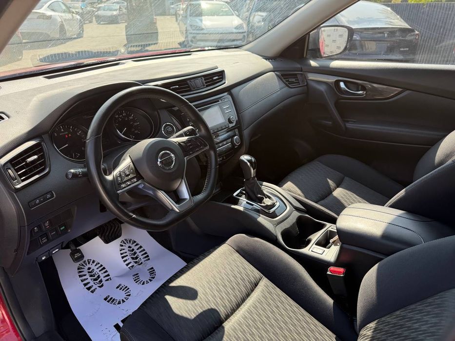 Nissan Rogue SV, 2017