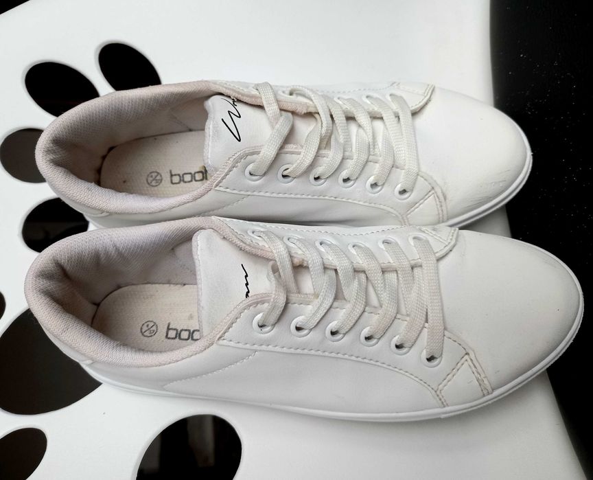 Легенькі зручні кеди, мокасини boohoo p.37