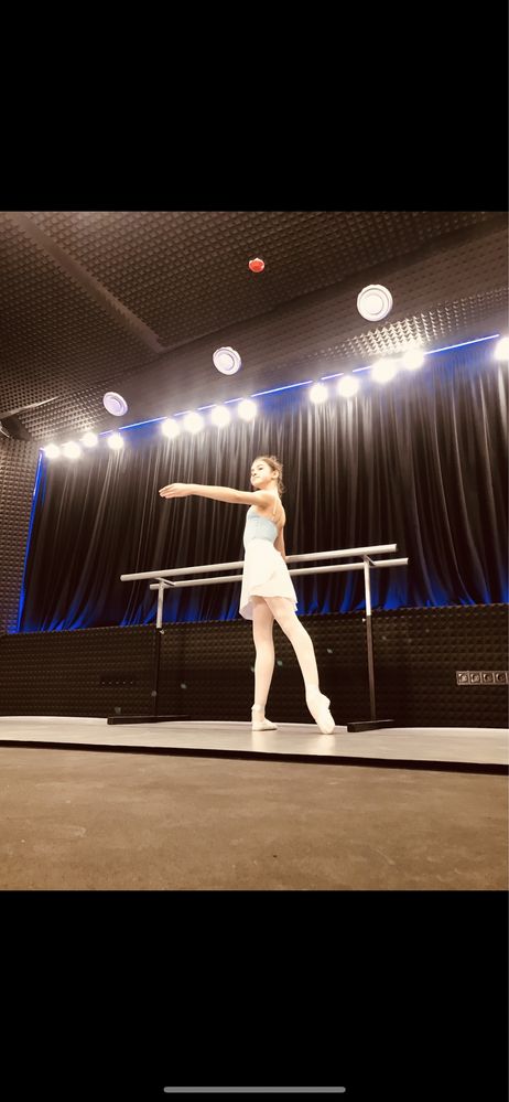 Уроки балету & Stretching