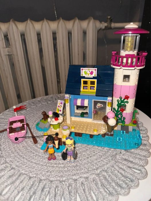Lego friends latarnia morska, budka z lodami