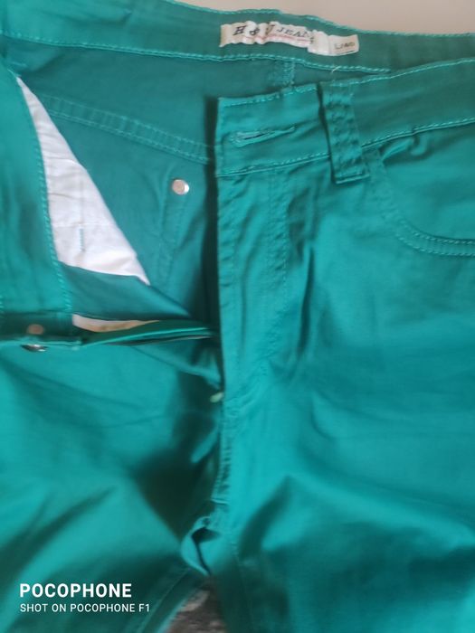Calça jeans verde