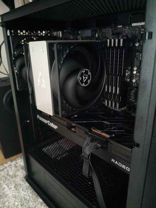 Komputer Ryzen 5 5600X, RX 6800, RAM 32GB, Dysk M.2 1TB