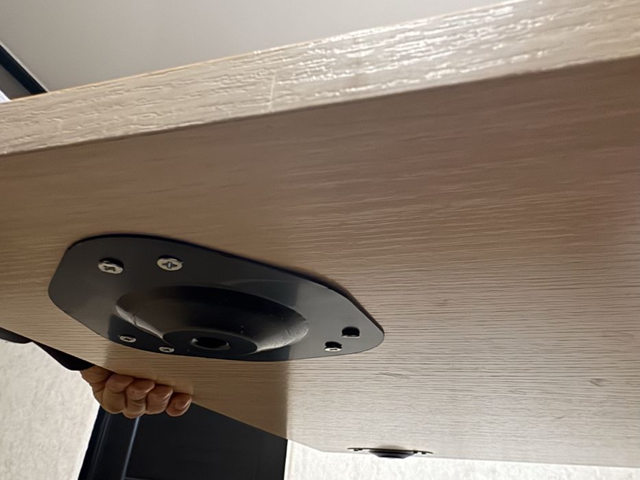 Стіл-книжка з металевими ніжками