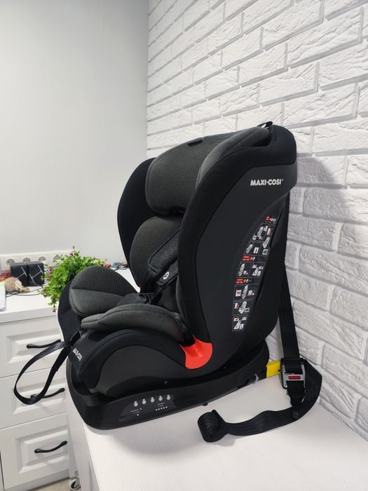 ‼️Maxi Cosi Titan‼️Автокрісло автокресло 9 міс-12 років ISOFIX