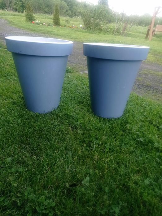 Donice duze plastikowe 2 sztuki