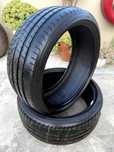 Pneus Pirelli Pzero - 245/35/20 - Como NOVOS