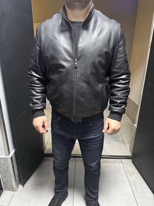 Кожанная куртка, в идеальном состояние (почти новая)