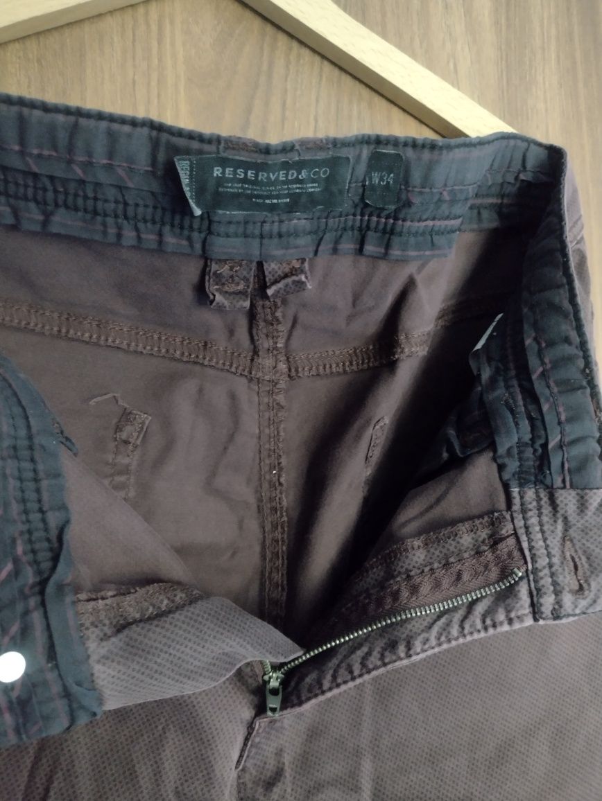 Bordowe spodnie Reserved regular fit rozmiar 34