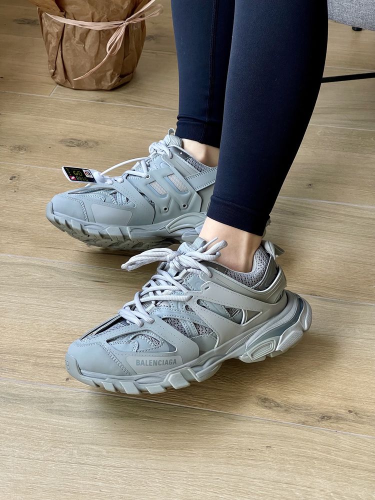 Кросівки Жіночі Balenciaga Track 3.0 Grey Без передоплати