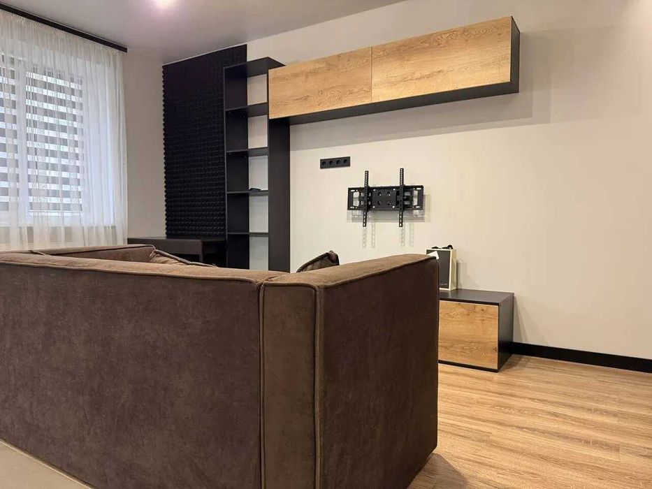 1-кім квартира з сучасним ремонтом