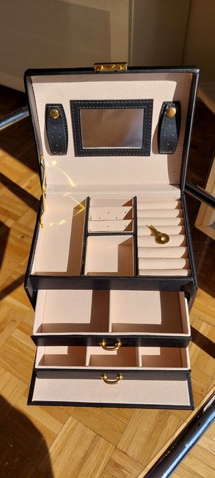 Nowy zestaw prezentowy szkatuła kuferek +organizer na biżuterię czarny