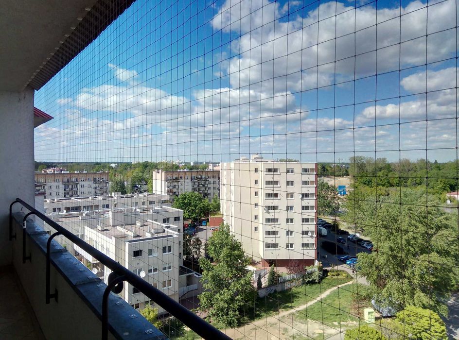 OSIATKOWANIA balkonów i okien - Warszawa