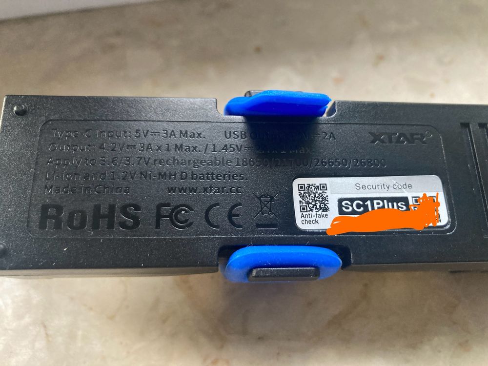 Ladowarka XTAR SC1 plus powerbank baterii li-ion