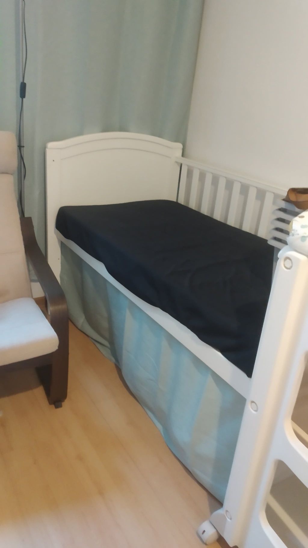 Blizniaki, Dwa łóżeczka tapczanik 140*70 kołyska, na biegunach