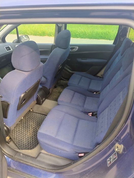 На уверенном ходу! Возможен обмен с доплатой в оби стороны!