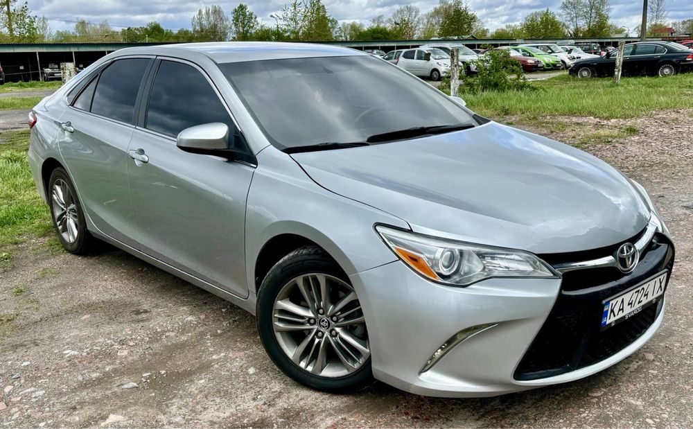 Оренда авто Toyota Camry 2015