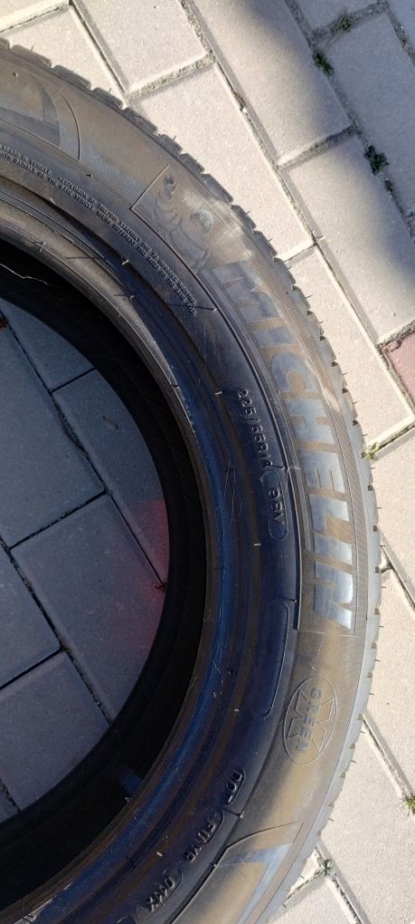 Opony Michelin 4 szt R18