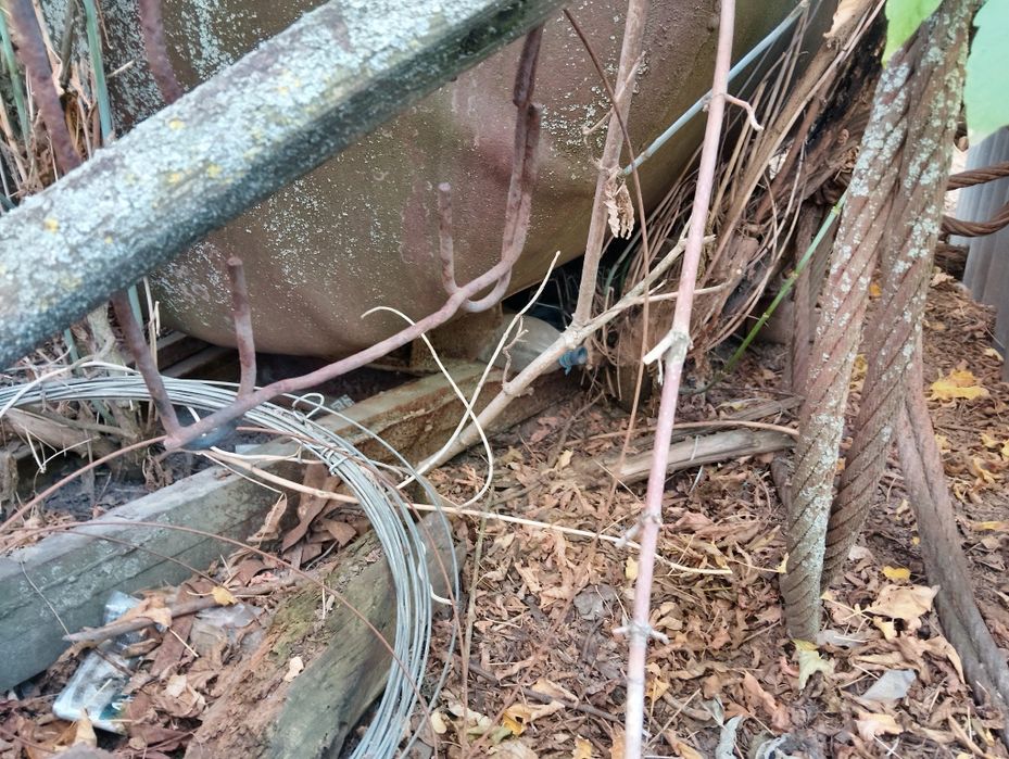 Продаж ця бочка на 1.8 т.