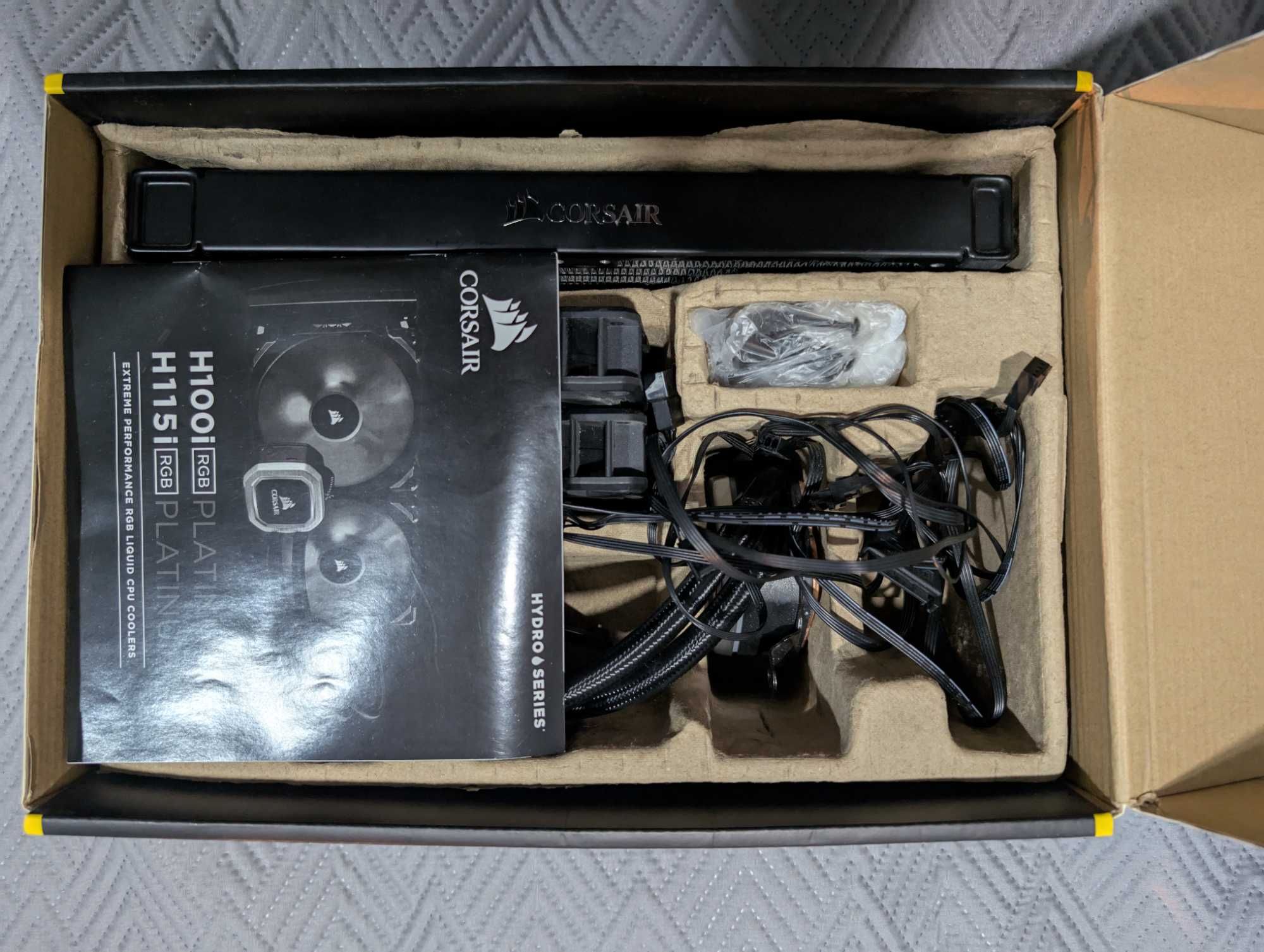 Corsair H100i RGB