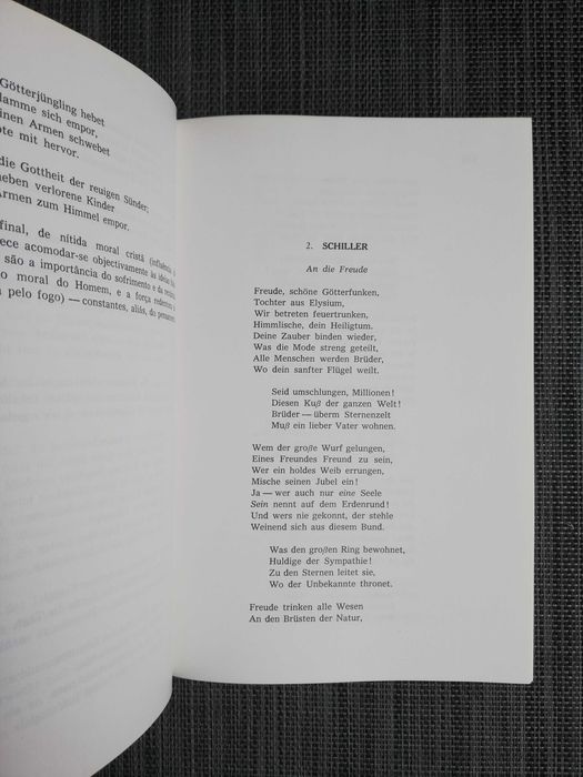 Oito Séculos de Poesia Alemã - Antologia Comentada (portes incluídos)
