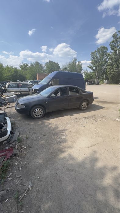 Audi A4B5 1998 року