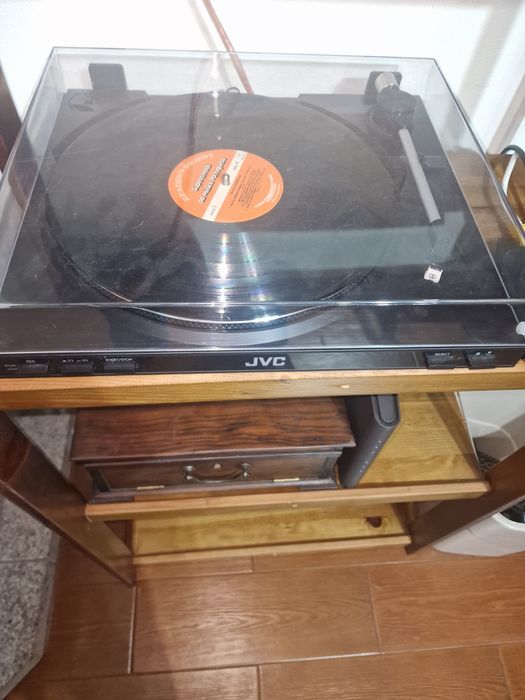 Leitor de discos lps jvc novo oportunidade.