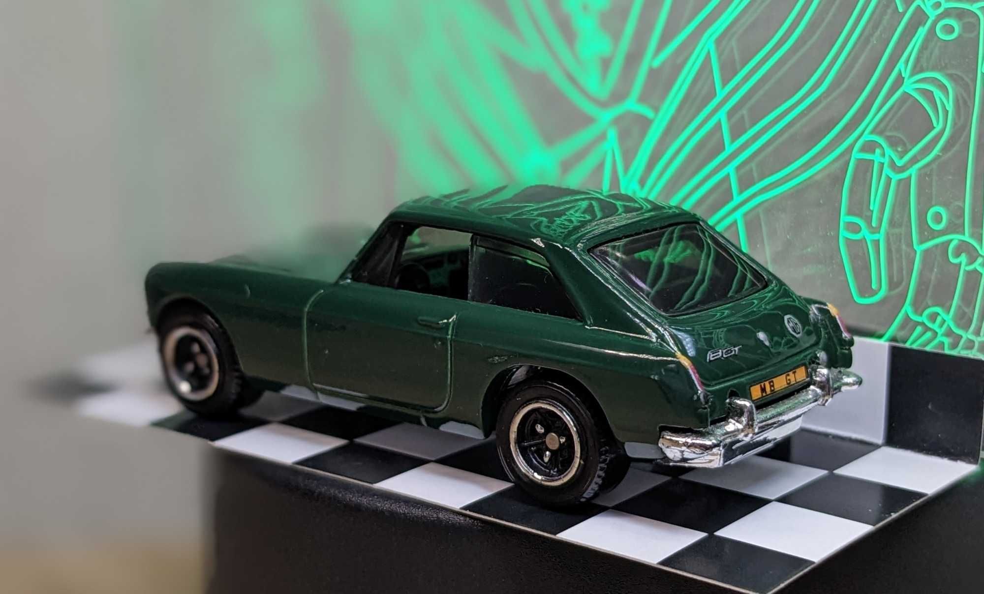 Колекційна Модель Matchbox MGB GT Coupe 1/64