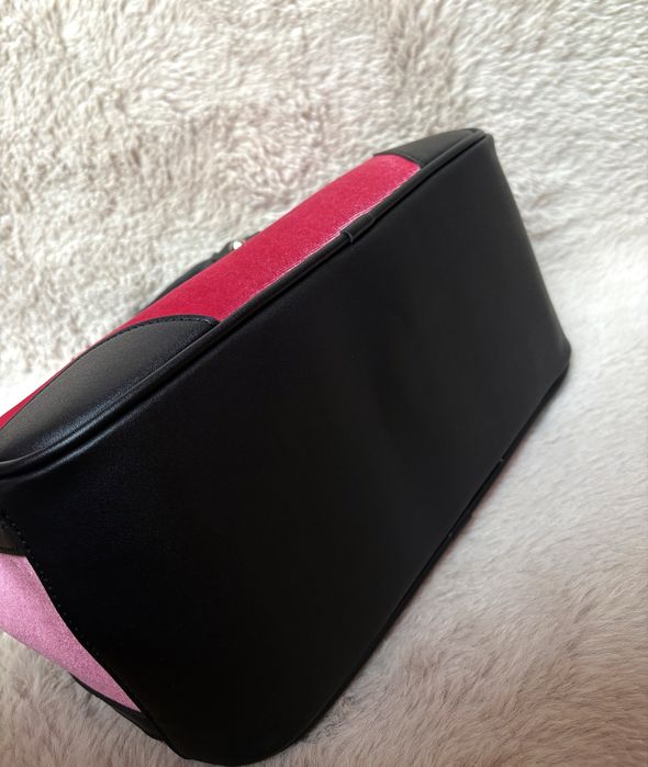 Różowa Torebka Juicy Couture Welurowa Hollyhock Bowling Bag
