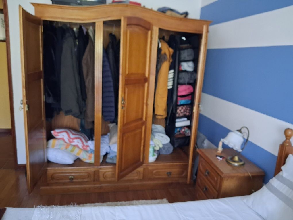 Vendo quarto completo