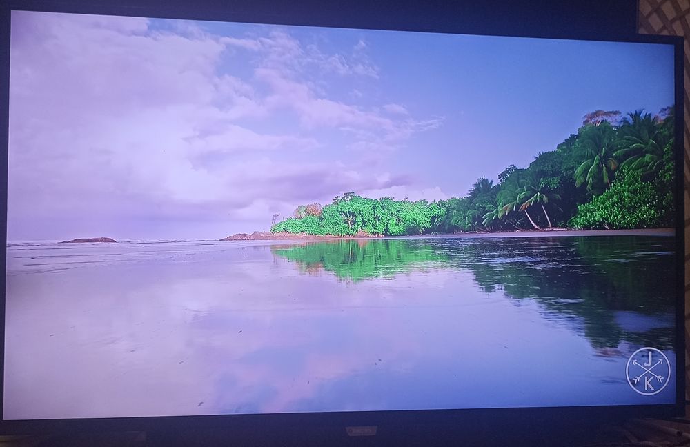 Philips 43PUT4900/12 — 43" 4K Smart TV,  стан нового.