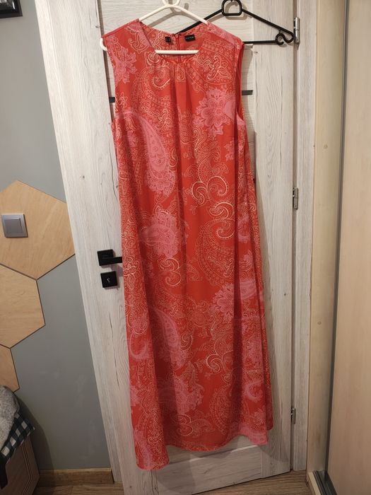 Letnia sukienka wieczorowa