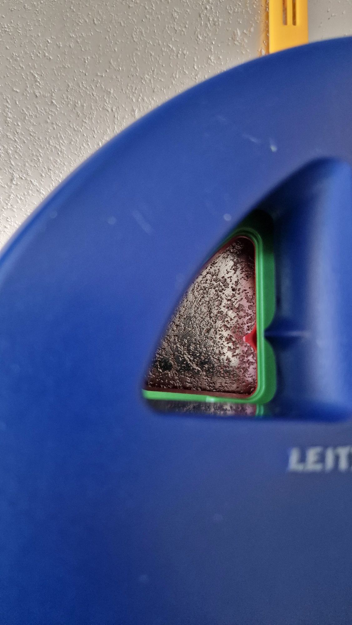 Dziurkacz LEITZ  czterokolorowy