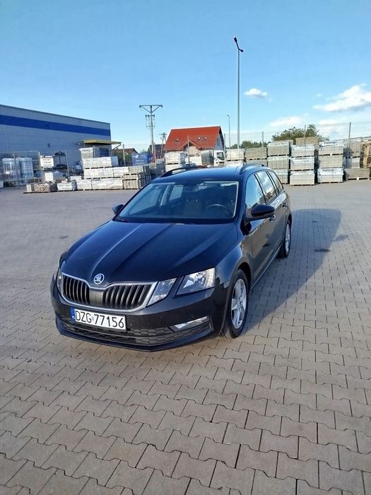 Skoda Octavia Skoda Octavia III FL Kombi 1.6 TDI DSG | 2017 | Serwisowana | Zadbana