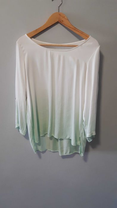 Biało-zielona koszula