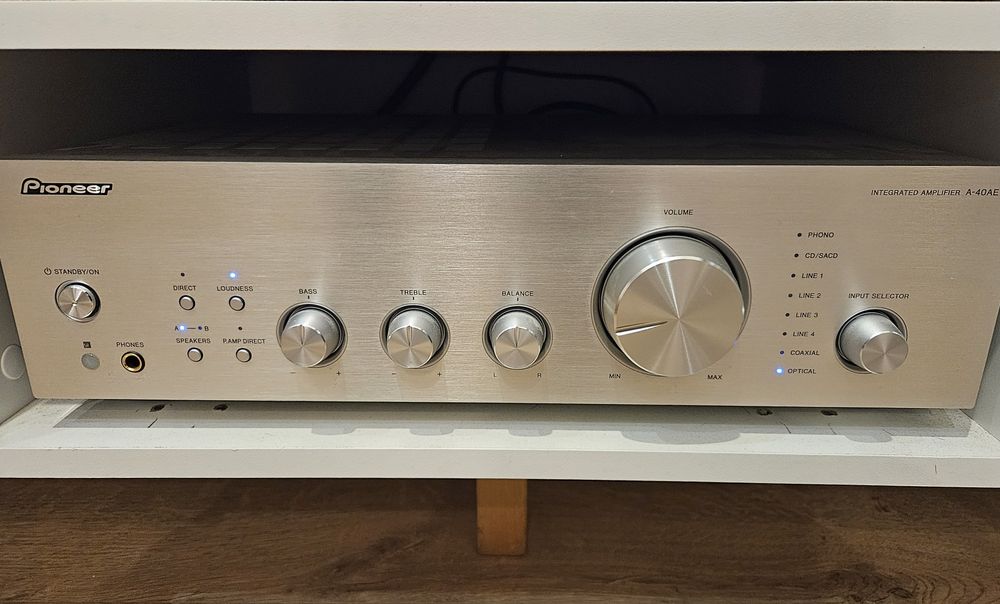 Pioneer A40ae Srebrny