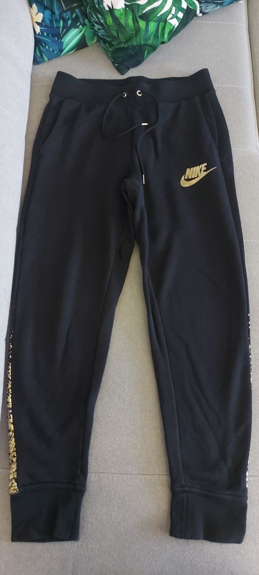 Spodnie dresowe Nike